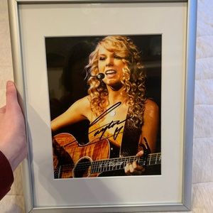 Autographed Taylor Swift photo